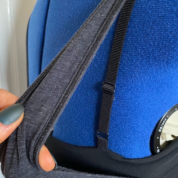 Lululemon Twist & Turn Tank - Picture 12 of 16